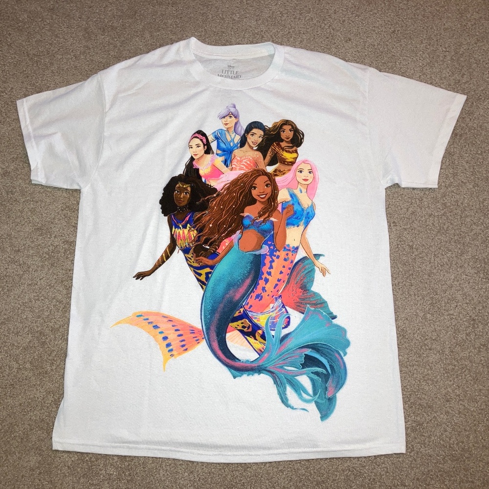 size L, bust up to 44” inches, limited edition little mermaid 🧜♀️ shirt, new
